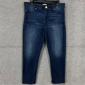 Juice Couture Women's Blue knee length shorts size 10